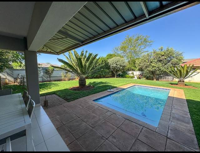 4 BEDROOM HOUSE FOR SALE IN MIDLANDS ESTATE